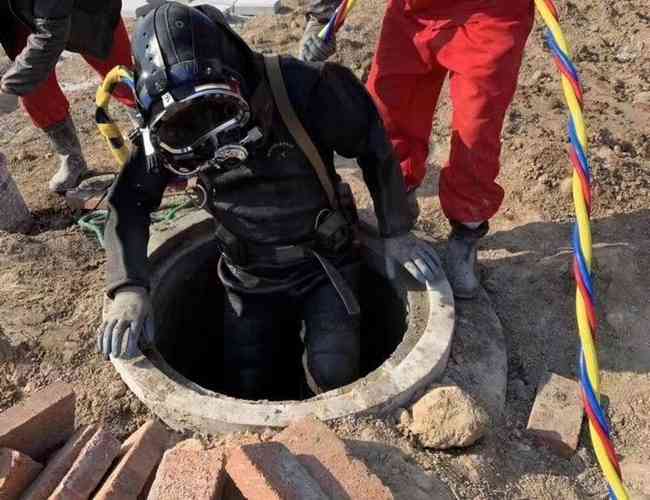 污水管道潛水封堵 管道潛水封堵單價 專業(yè)潛水封堵水下作業(yè) 蛙人潛水