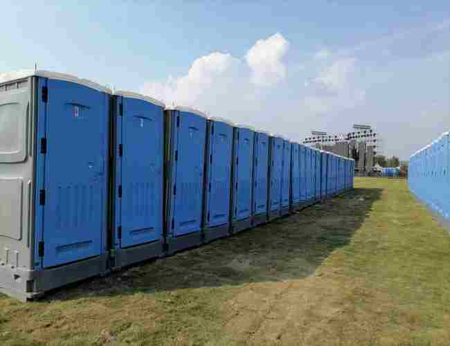 移動(dòng)廁所廠家定制直銷(xiāo)-為客戶(hù)解決上廁所難的好幫手！